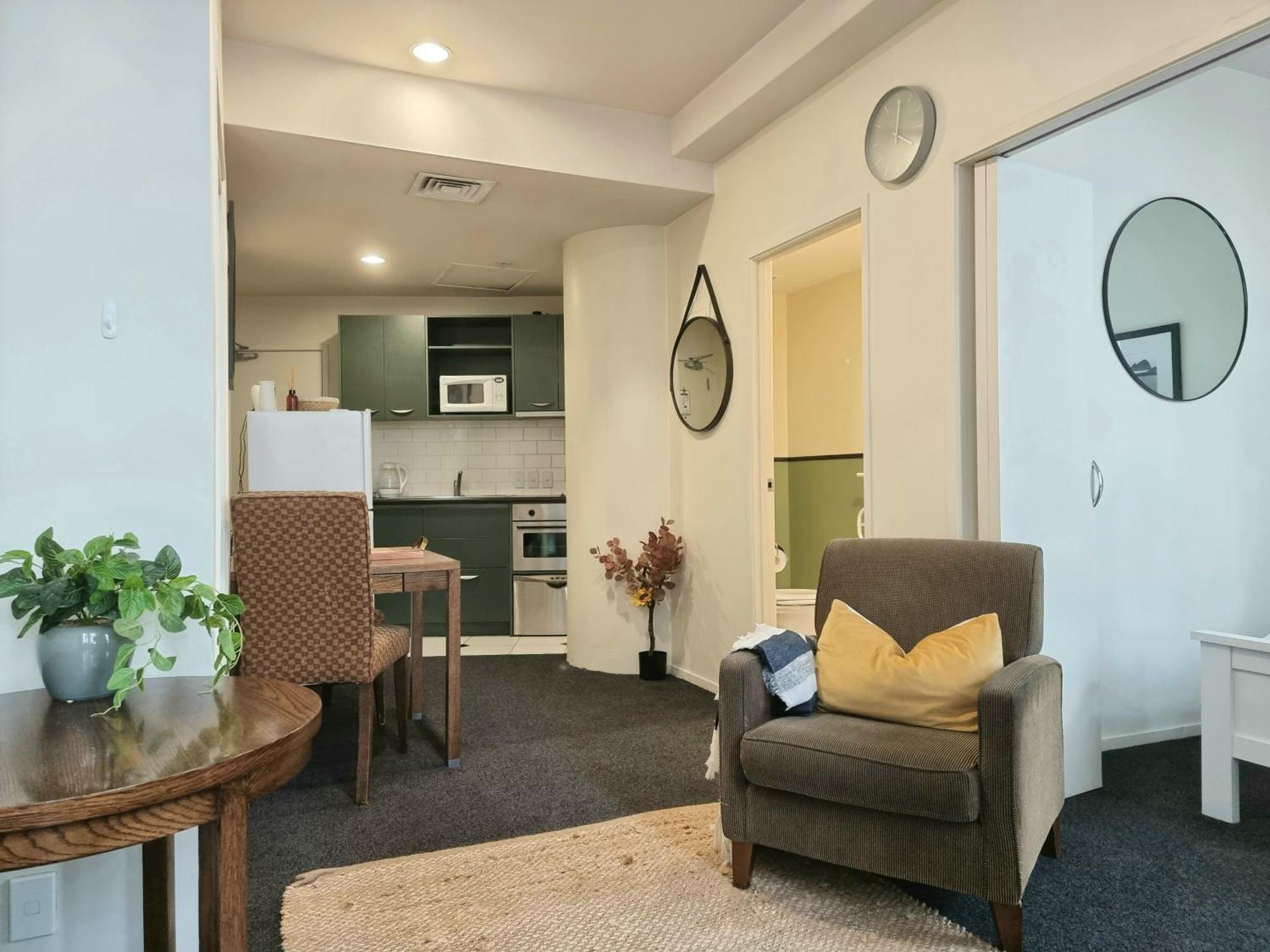 Urban Deco Apartment On Queen Street Όκλαντ Δωμάτιο φωτογραφία