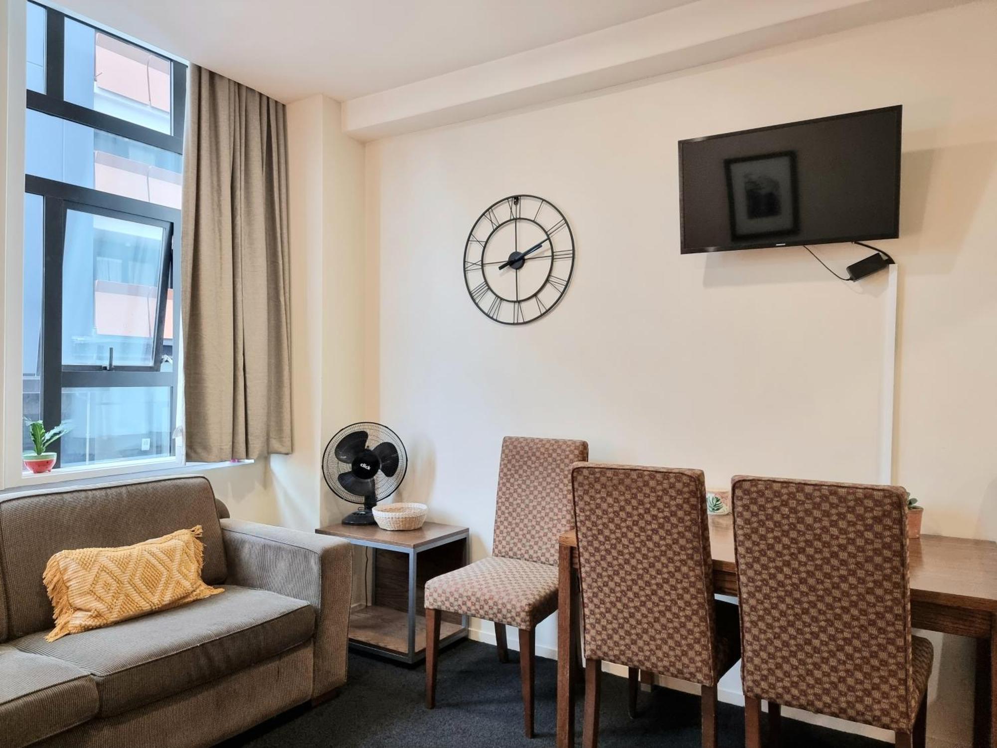 Urban Deco Apartment On Queen Street Όκλαντ Δωμάτιο φωτογραφία
